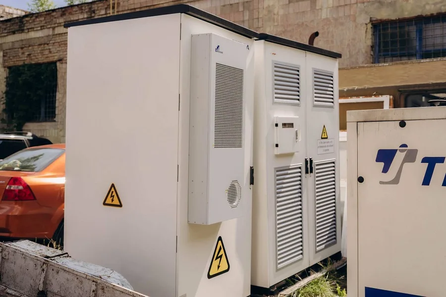 The new energy storage system will keep Borodianka hospital running without interruption. Photo: Big Kyiv