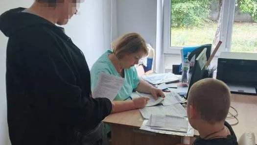 A visiting clinic at the Makariv medical outpatient centre. Patients' faces were obscured by the source. Photo: Makariv Settlement Council