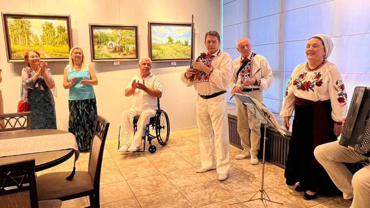 The Ukrainian landscape is Yurii Patsan’s main theme. Photo: Irpin city council