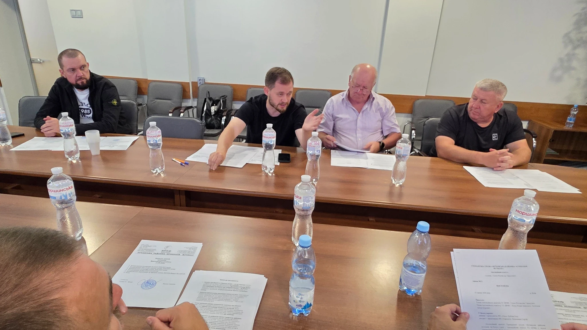 Обговорення відеоперегляду на засіданні виконкому