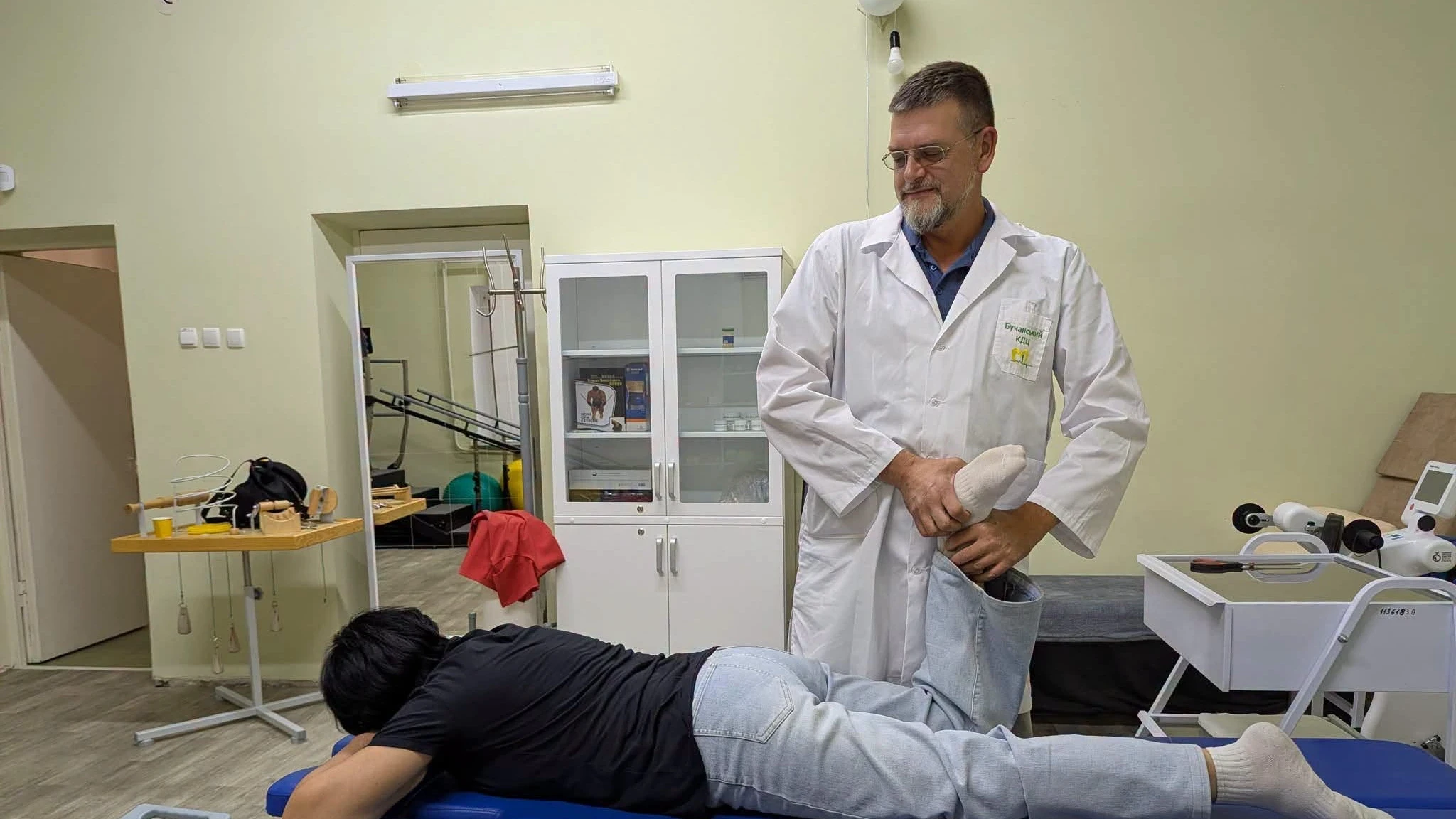Заняття у відділенні реабілітації Бучанського консультативно-діагностичного центру