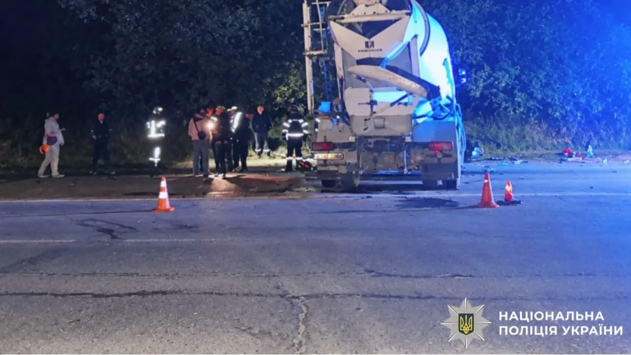 The scene of the fatal crash on the Sviatopetrivske–Vyshneve road