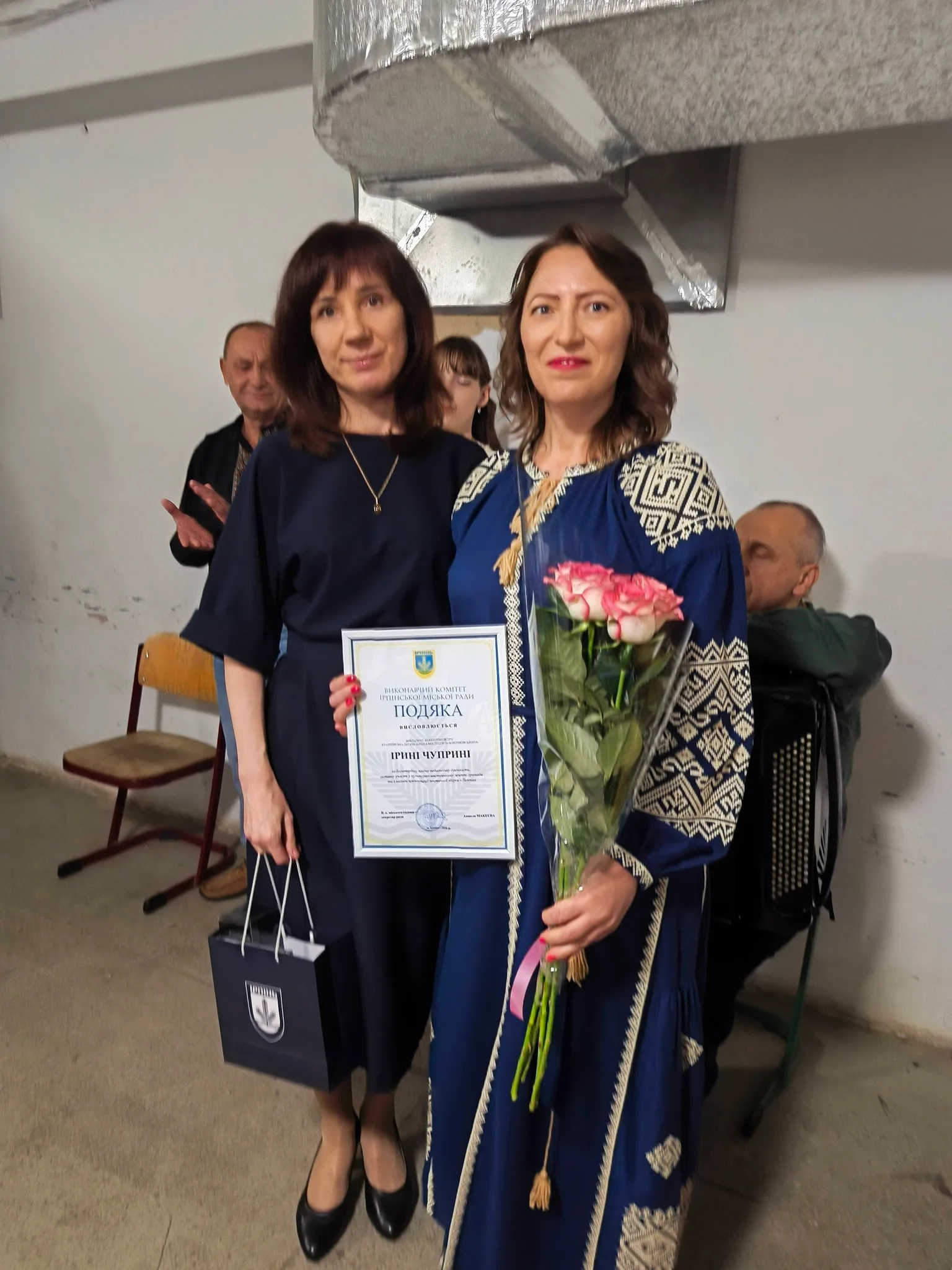 Перше відділення вечора пройшло в укритті