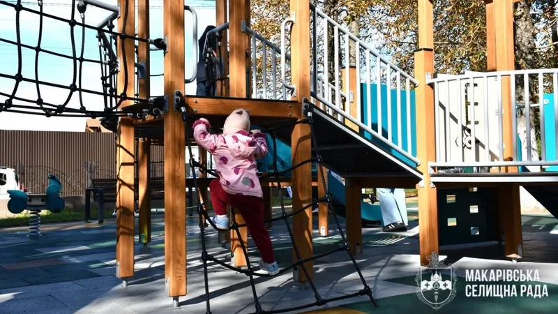 Climbing frames and nets for active play