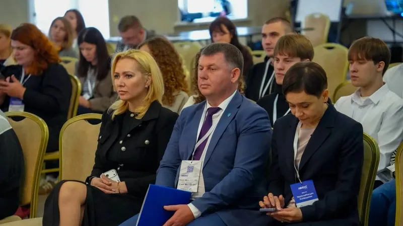 Учасники форуму із 12 громад