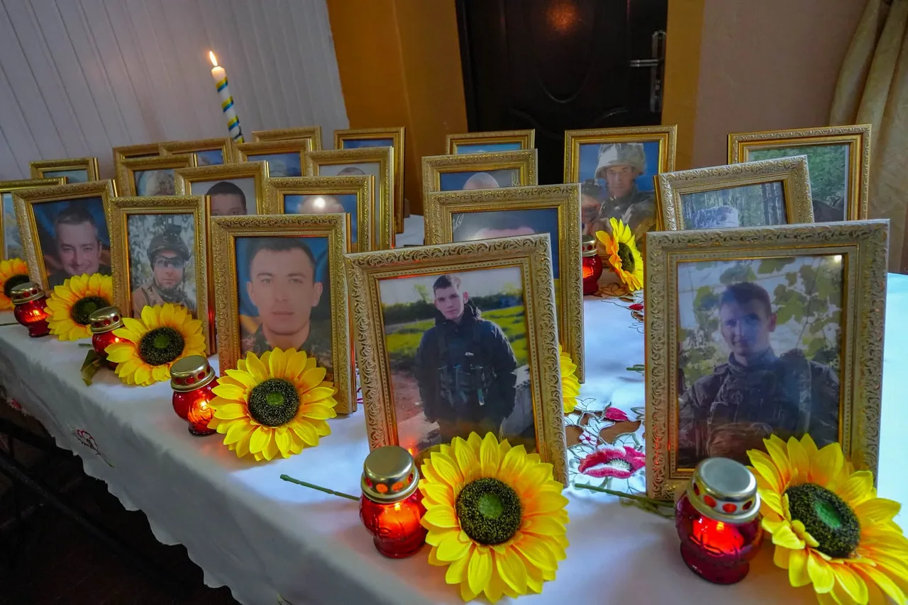 Remembering fallen Heroes from Syniak at the Village Day