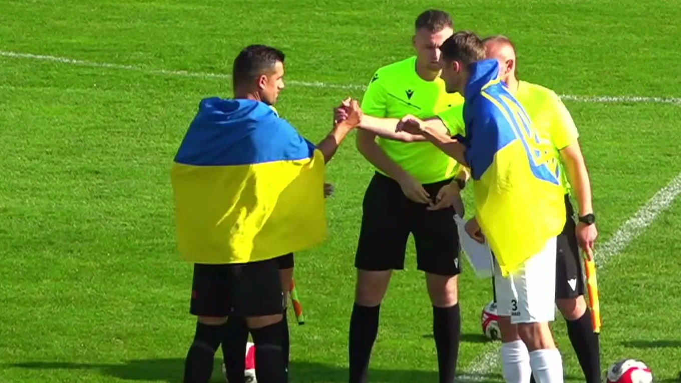 Bucha and Tytan captains