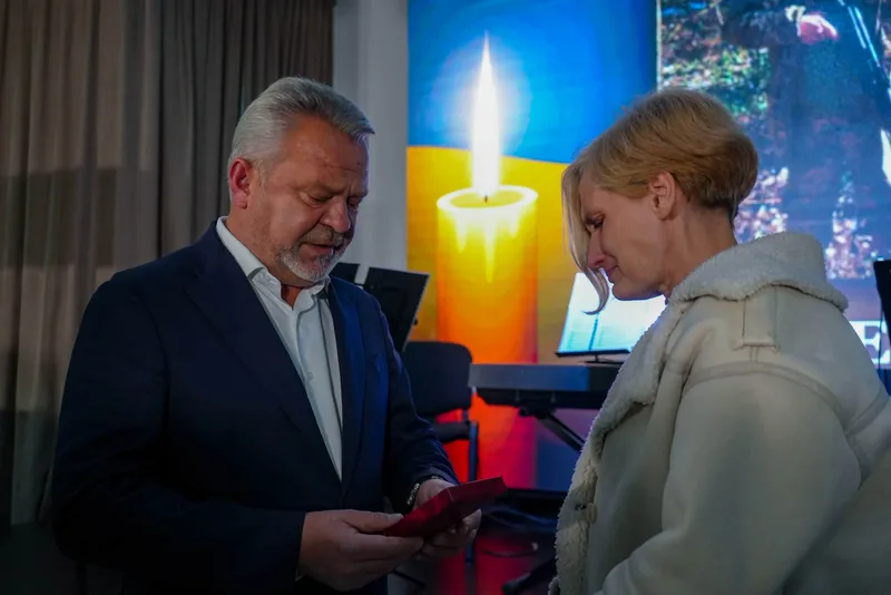 Вручення державної нагороди родині полеглого воїна