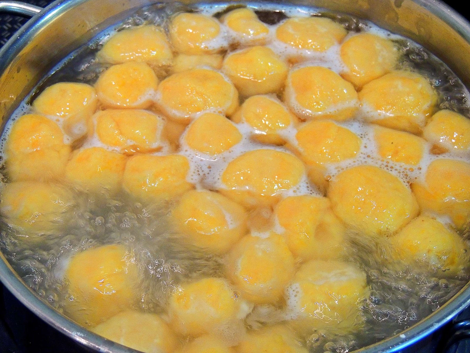 The gnocchi are boiled in salted water