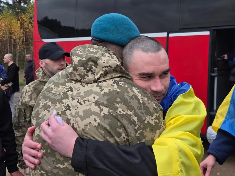 Відкрити фото на весь екран Звільнені з російського полону українці, 23 жовтня 2026 року