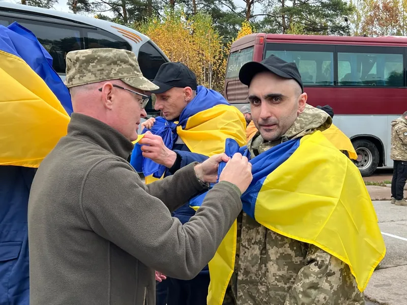 Відкрити фото на весь екран Звільнені з російського полону українці, 23 жовтня 2026 року