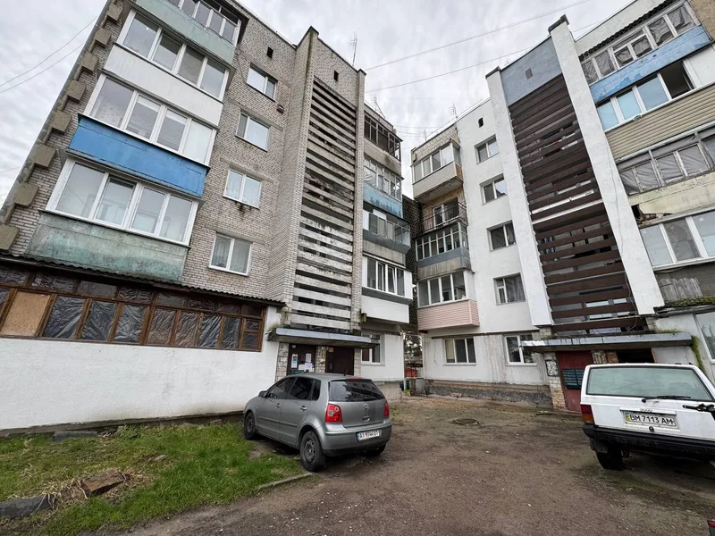 Відкрити фото на весь екран Один із трьох будинків, відновлення яких мають завершити