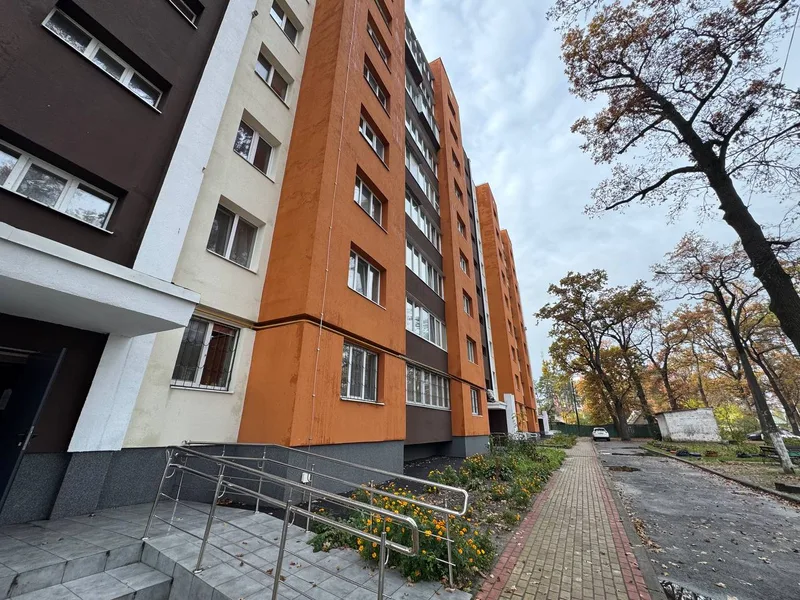 Відкрити фото на весь екран Будинок, де залишився невеликий обсяг робіт