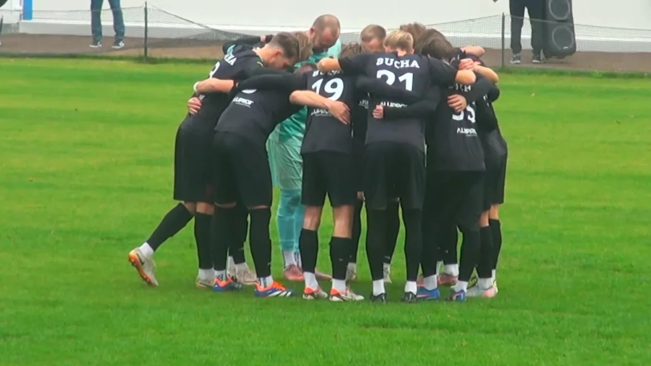 Bucha Fortuna players huddle before kick-off against Yuriiv, 31 October 2026